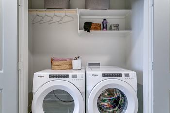 Aura avant apartments in lewisville, texas washer and dryer